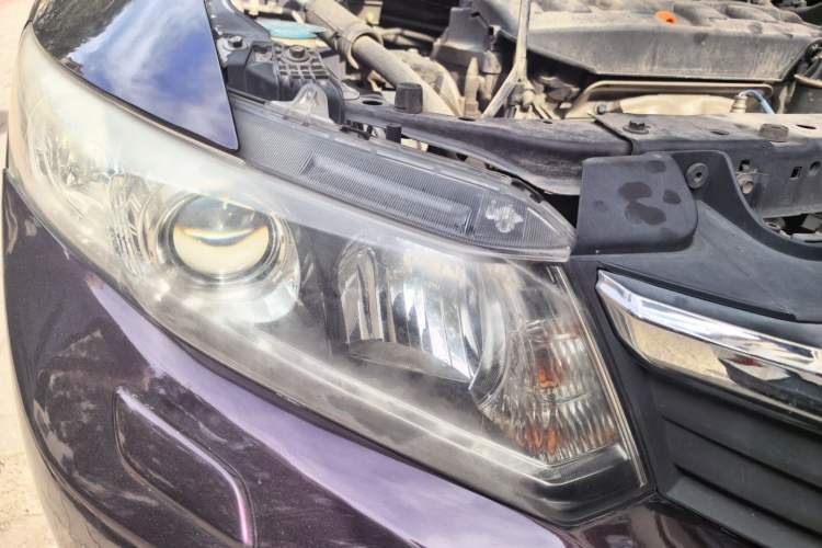 Used Honda Civic 2012 1.8L automatic luxury edition Right Front Headlight