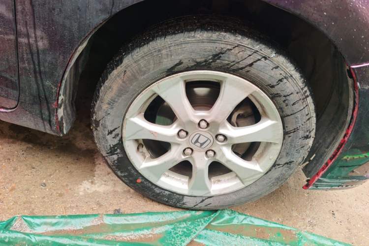 Used Honda Civic 2012 1.8L automatic comfort version Right Front Wheel Hub