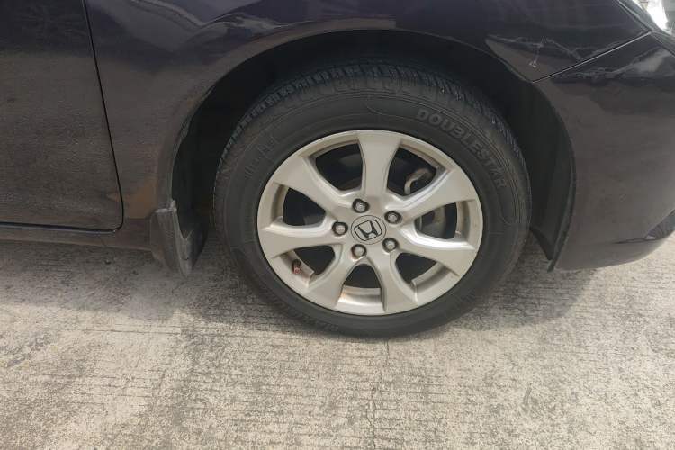 Used Honda Civic 2012 1.8L automatic comfort version Right Front Wheel Hub