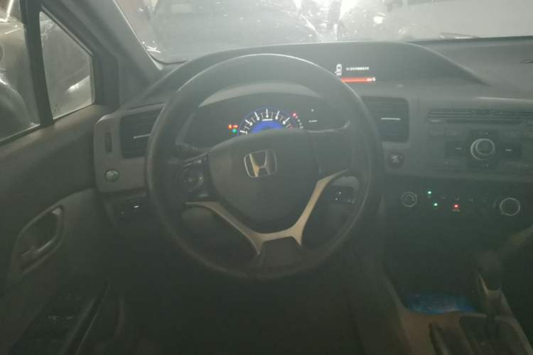 Used Honda Civic 2012 1.8L automatic comfort version Steering Wheel
