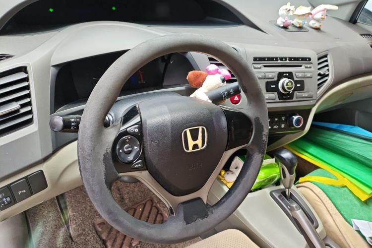 Used Honda Civic 2012 1.8L automatic comfort version Steering Wheel