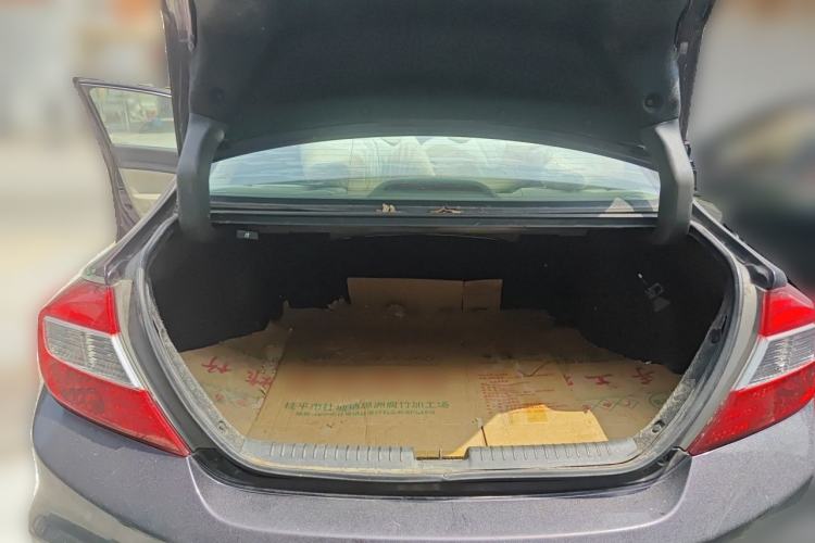 Used Honda Civic 2012 1.8L manual Comfort version Trunk