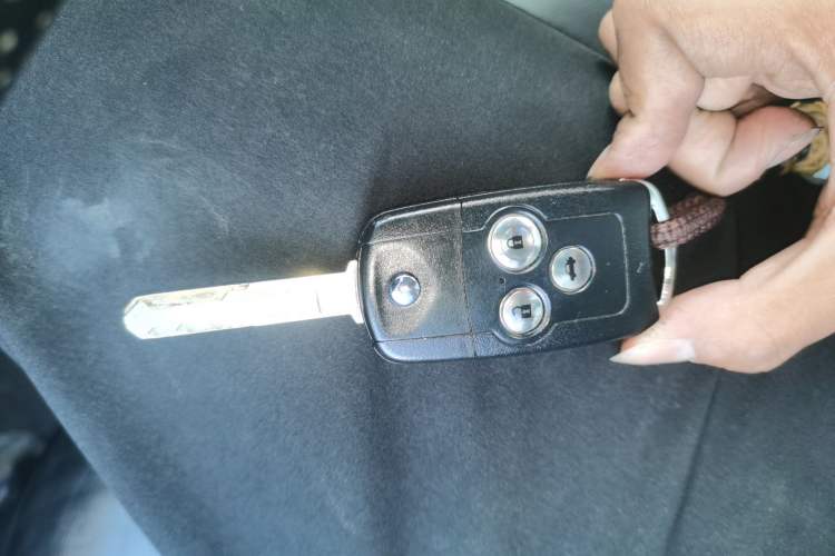 Used Honda Civic 2012 1.8L automatic luxury edition Vehicle Key