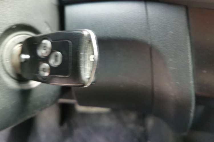 Used Honda Civic 2012 1.8L automatic luxury edition Vehicle Key