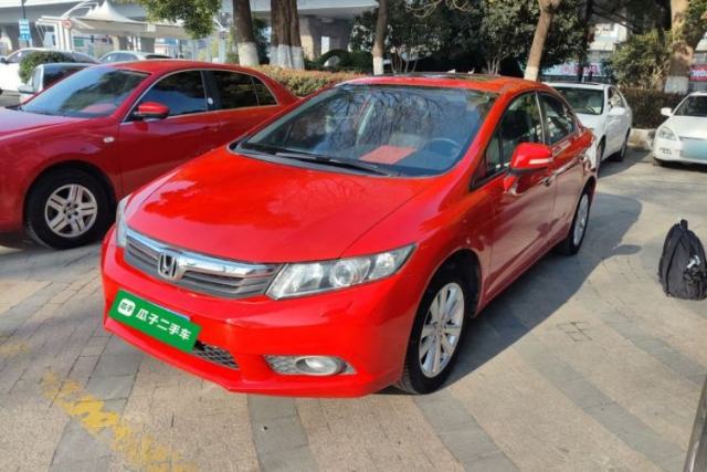Honda Civic 2012 1.8L automatic luxury edition с пробегом