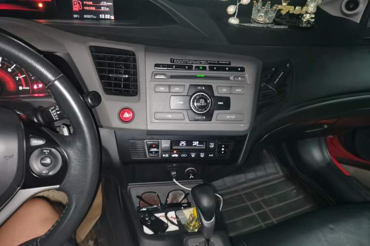 Used Honda Civic 2012 2.0L Automatic TYPE-S Audio And AC Panel