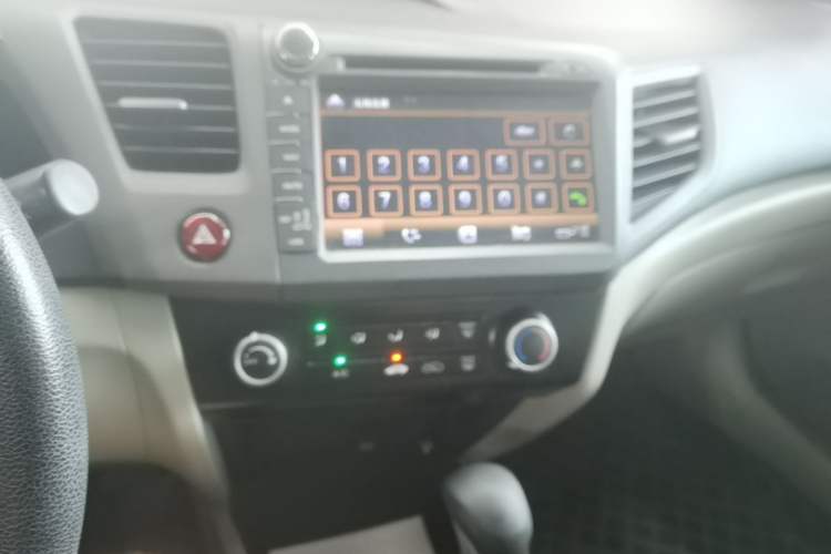 Used Honda Civic 2012 1.8L automatic comfort version Audio And AC Panel