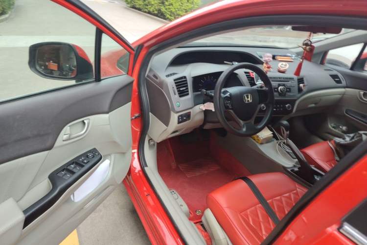 Used Honda Civic 2012 1.8L automatic comfort version Driver Seat
