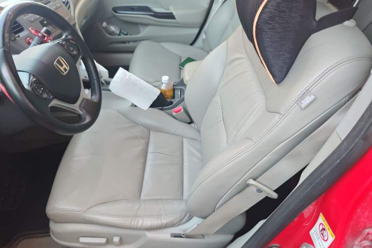 Used Honda Civic 2012 1.8L automatic luxury edition Driver Seat