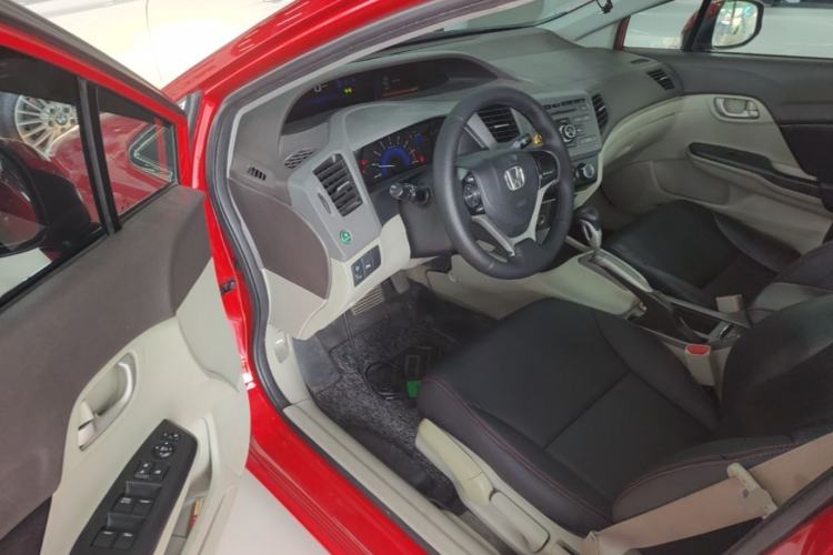 Used Honda Civic 2012 1.8L automatic comfort version Driver Seat