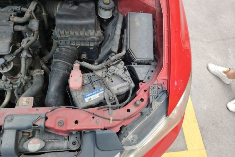 Used Honda Civic 2012 1.8L automatic comfort version Engine Bay Left