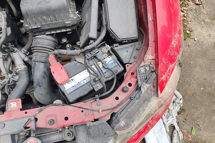 Used Honda Civic 2012 1.8L automatic comfort version Engine Bay Left