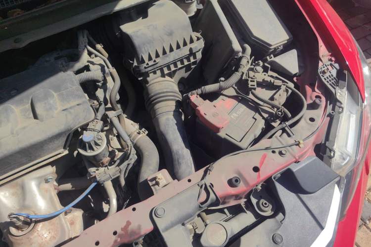 Used Honda Civic 2012 1.8L automatic luxury edition Engine Bay Left