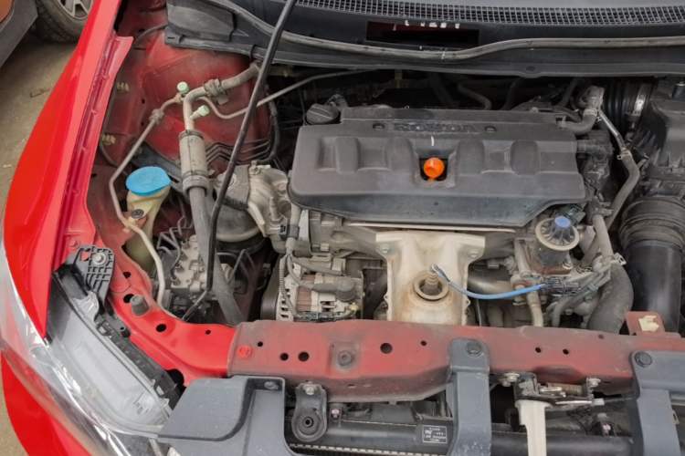 Used Honda Civic 2012 1.8L automatic comfort version Engine Bay Right