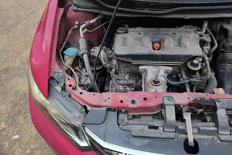 Used Honda Civic 2012 1.8L automatic comfort version Engine Bay Right