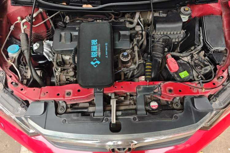 Used Honda Civic 2012 1.8L automatic luxury edition Engine Bay