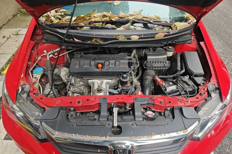Used Honda Civic 2012 1.8L automatic comfort version Engine Bay