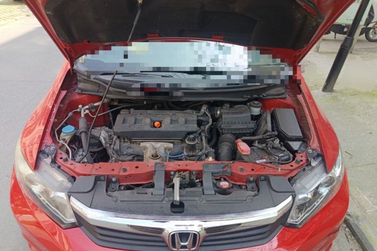 Used Honda Civic 2012 1.8L automatic comfort version Engine Bay