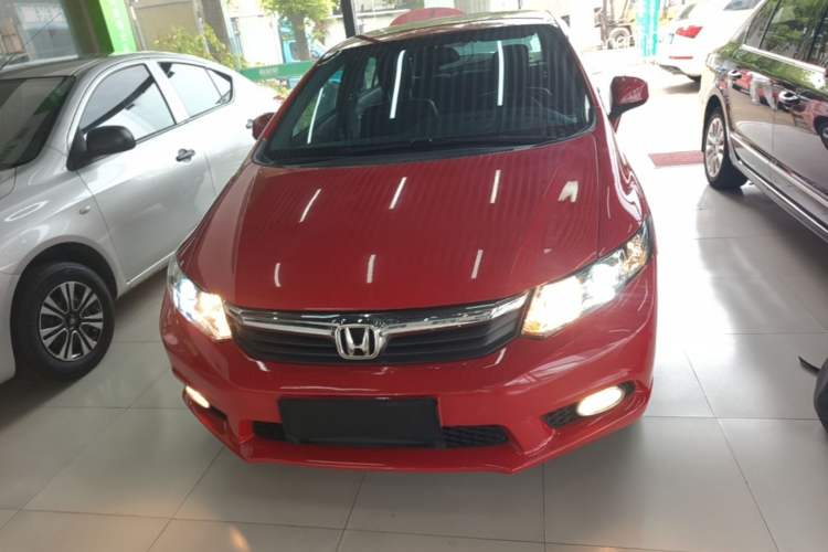 Used Honda Civic 2012 1.8L automatic comfort version Front
