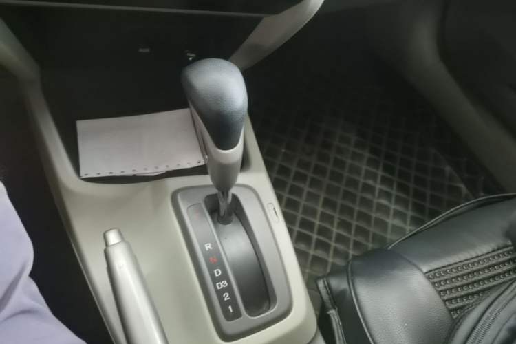 Used Honda Civic 2012 1.8L automatic comfort version Gear Lever