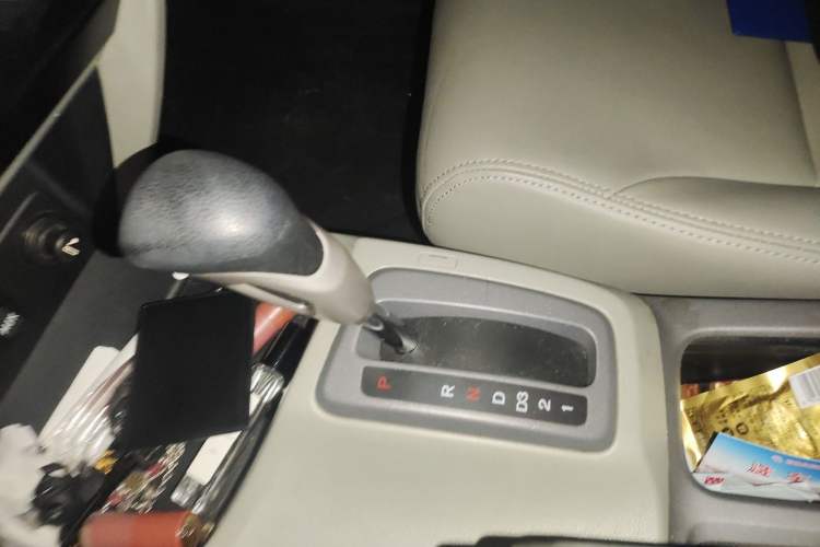 Used Honda Civic 2012 1.8L automatic comfort version Gear Lever