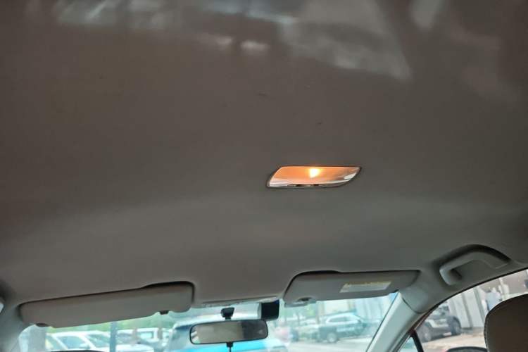 Used Honda Civic 2012 1.8L automatic comfort version Headliner