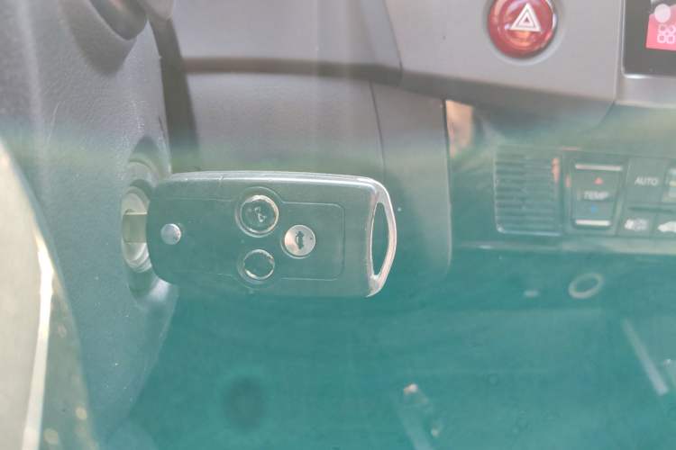 Used Honda Civic 2012 1.8L automatic luxury edition Interior 1