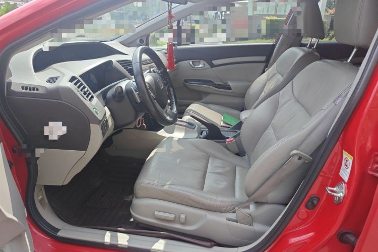 Used Honda Civic 2012 1.8L automatic luxury edition Left Front Seat