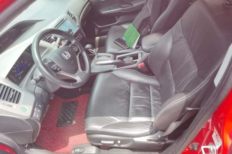Used Honda Civic 2012 1.8L automatic luxury edition Left Front Seat