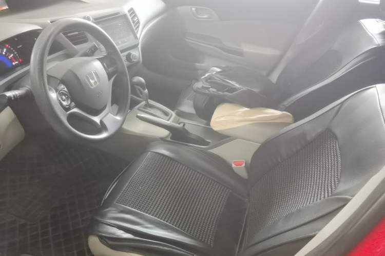 Used Honda Civic 2012 1.8L automatic comfort version Left Front Seat