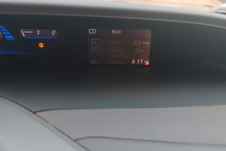 Used Honda Civic 2012 1.8L automatic luxury edition Odometer Close Up