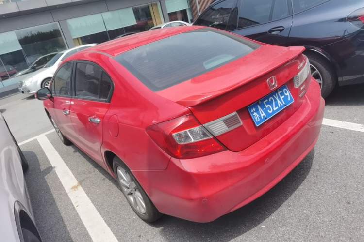 Used Honda Civic 2012 1.8L automatic luxury edition Rear Left 45 Deg