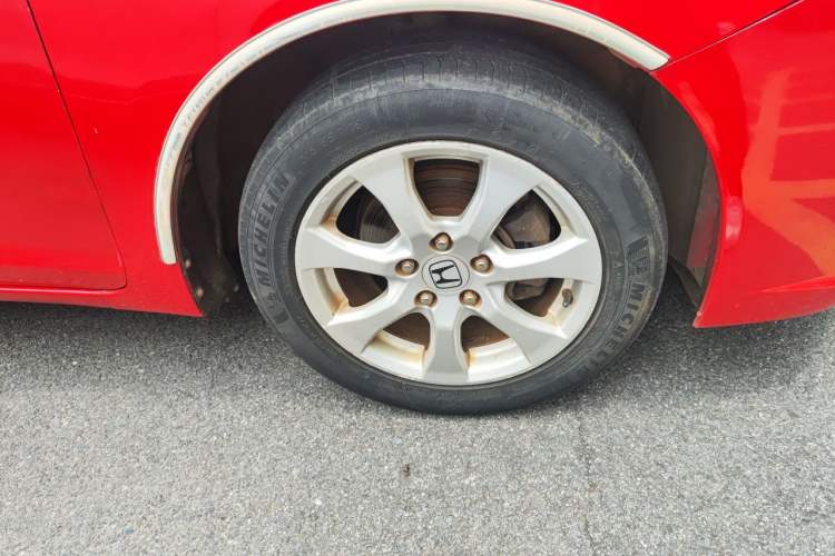 Used Honda Civic 2012 1.8L manual Comfort version Right Front Wheel Hub