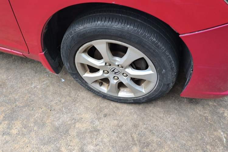 Used Honda Civic 2012 1.8L automatic comfort version Right Front Wheel Hub