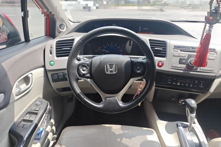 Used Honda Civic 2012 1.8L automatic luxury edition Steering Wheel