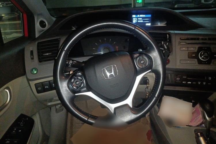 Used Honda Civic 2012 1.8L automatic luxury edition Steering Wheel