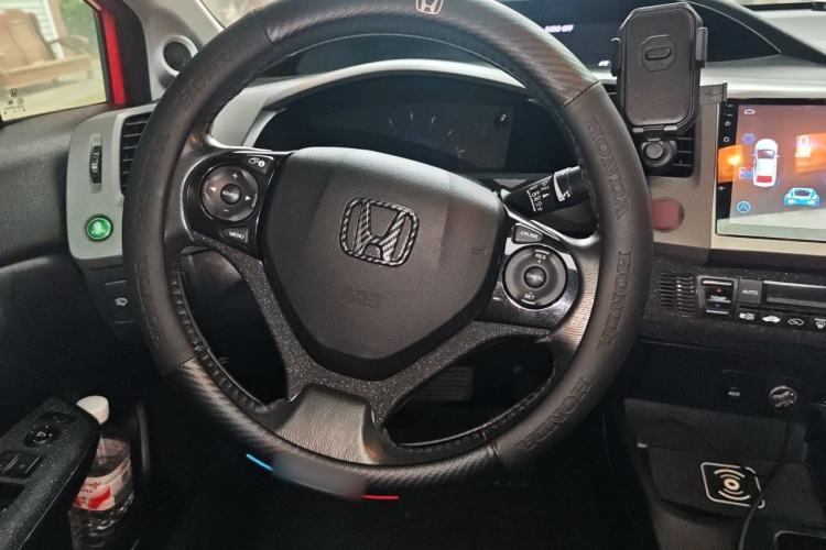 Used Honda Civic 2012 1.8L automatic luxury edition Steering Wheel