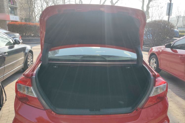 Used Honda Civic 2012 1.8L automatic luxury edition Trunk