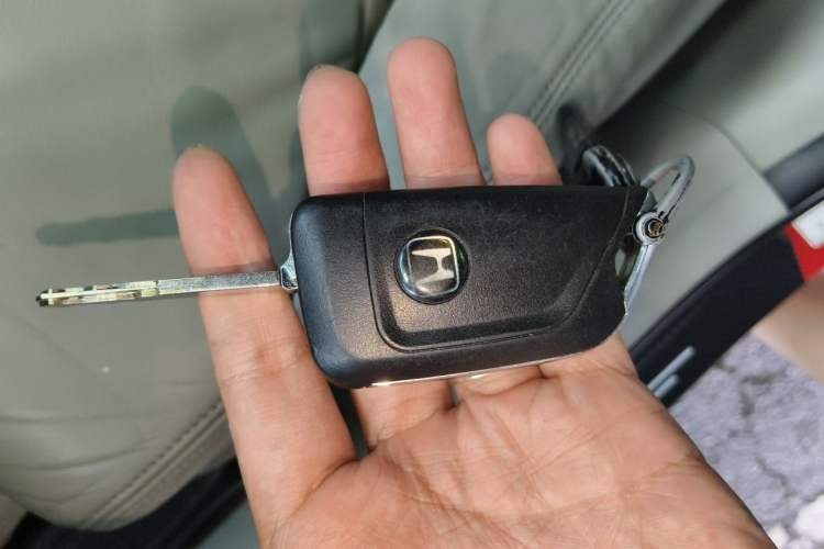 Used Honda Civic 2012 1.8L automatic luxury edition Vehicle Key