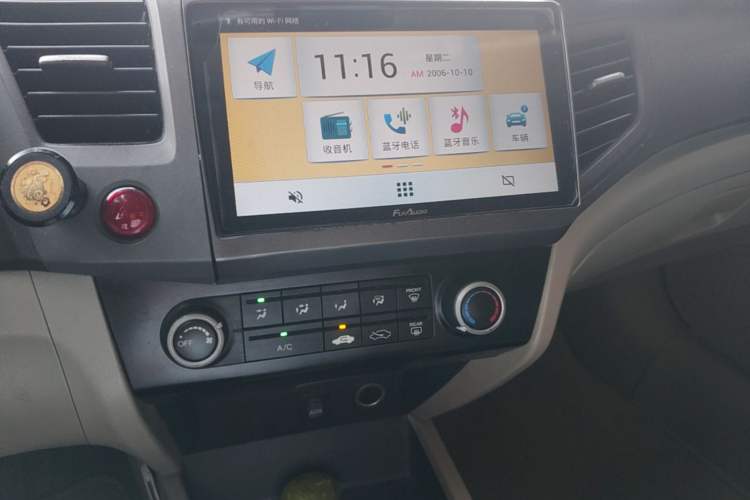Used Honda Civic 2012 1.8L manual Comfort version Audio And AC Panel