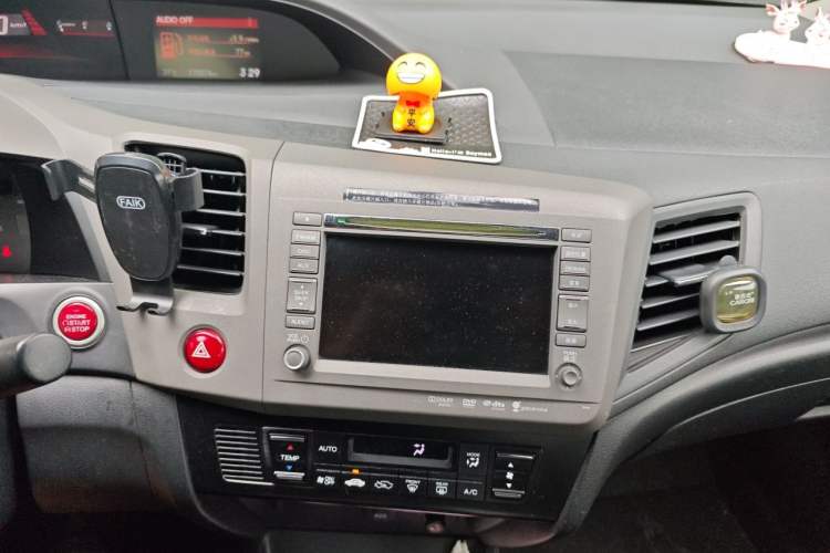 Used Honda Civic 2012 2.0L Automatic TYPE-S Navigation Edition Audio And AC Panel