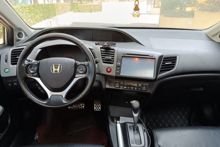 Used Honda Civic 2012 2.0L Automatic TYPE-S Center Console