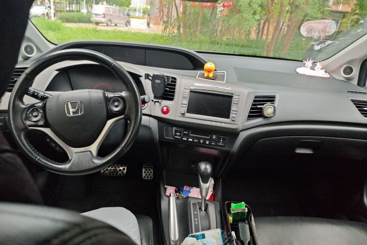 Used Honda Civic 2012 2.0L Automatic TYPE-S Navigation Edition Center Console