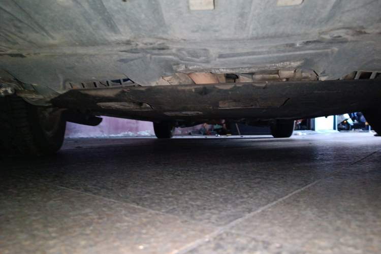 Used Honda Civic 2012 1.8L automatic luxury edition Chassis Front