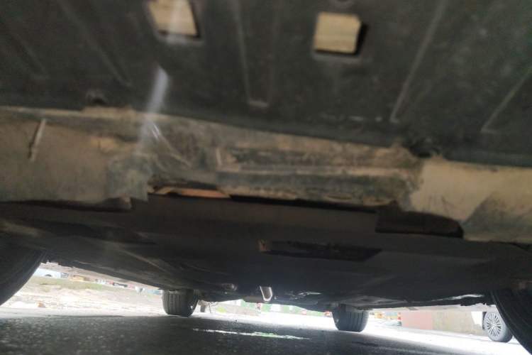 Used Honda Civic 2012 1.8L automatic luxury edition Chassis Front