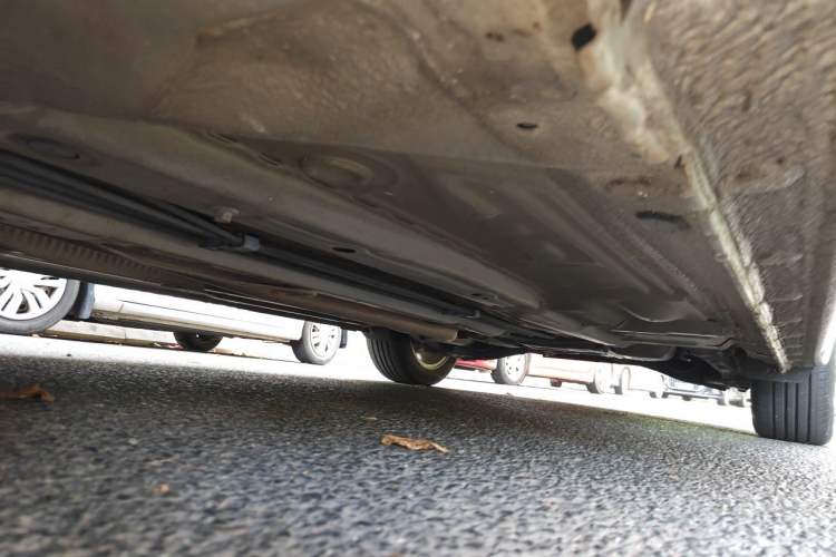 Used Honda Civic 2012 1.8L automatic comfort version Chassis Front Left