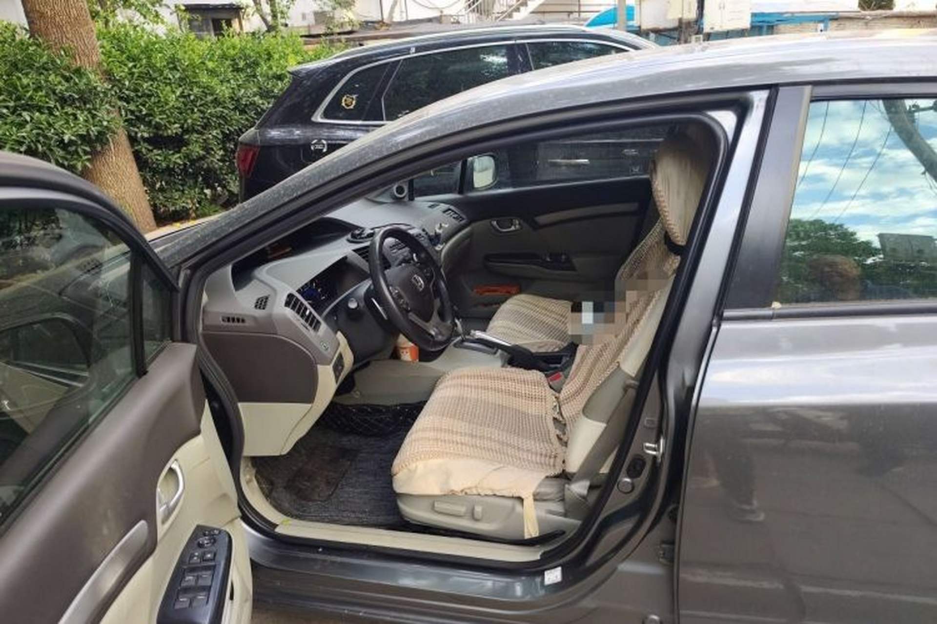 Used Honda Civic 2012 1.8L automatic luxury edition Driver Seat