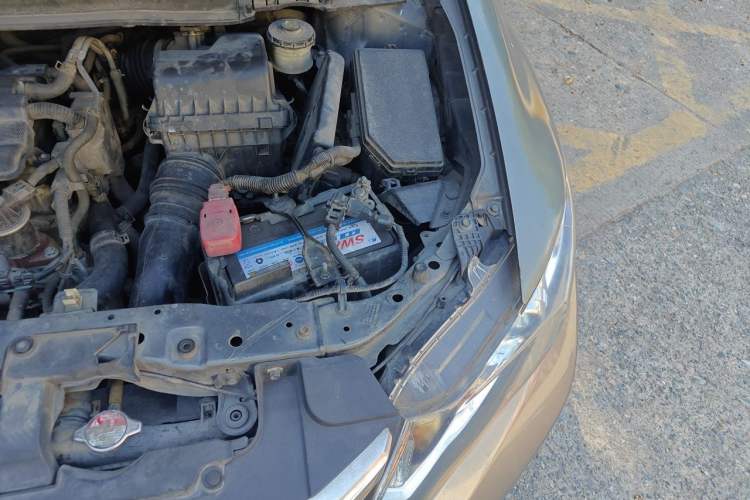 Used Honda Civic 2012 1.8L automatic comfort version Engine Bay Left