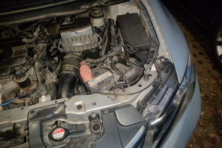 Used Honda Civic 2012 1.8L automatic comfort version Engine Bay Left