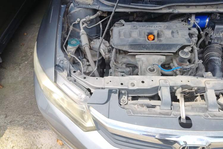 Used Honda Civic 2012 1.8L manual Comfort version Engine Bay Right